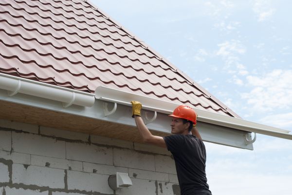 Rain Gutter Repair in Spring Hill