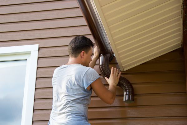 Cost of Porch Gutter Repair in Spring Hill