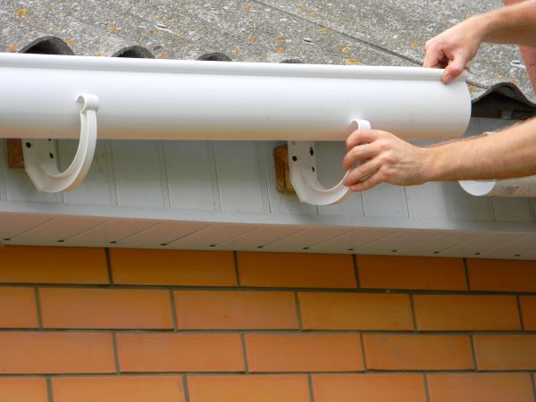 Cost of Half Round Gutter Installation in Spring Hill
