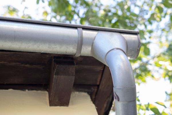 Cost of Metal Rain Gutter Installation in Spring Hill